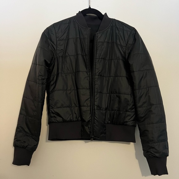 Lululemon Non-Stop Bomber Jacket Reversible Coat Black Release 2022 Size 6 - Picture 5 of 10